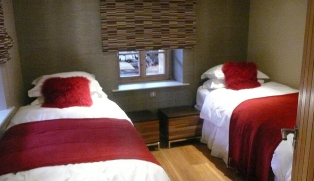 Villaroger Chalet, Sleeps 6 , Ski to Door,