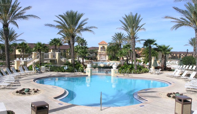 Villas At Regal Palms