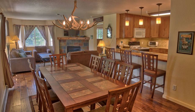 Villas at Swan's Nest #701