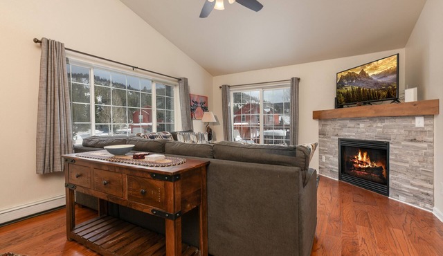 Villas at Swans Nest Long Stay Condo: Spacious, Quiet Location