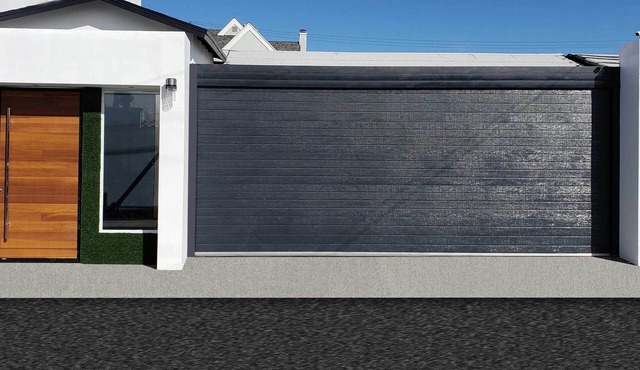 Villas Beach House(next to the main Blvd. walking distance to the beach & A/C)