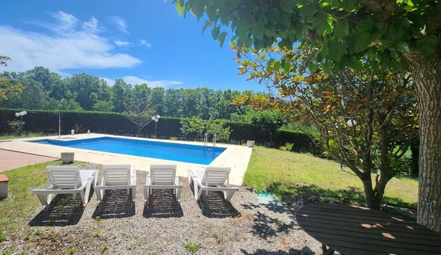 VILLAS COSETTE VILLA MARTINA with swimming pool,