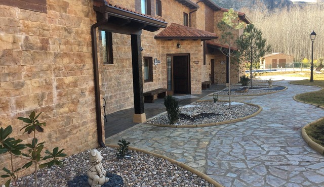 Villas de Fuentidueña: EL Olivo