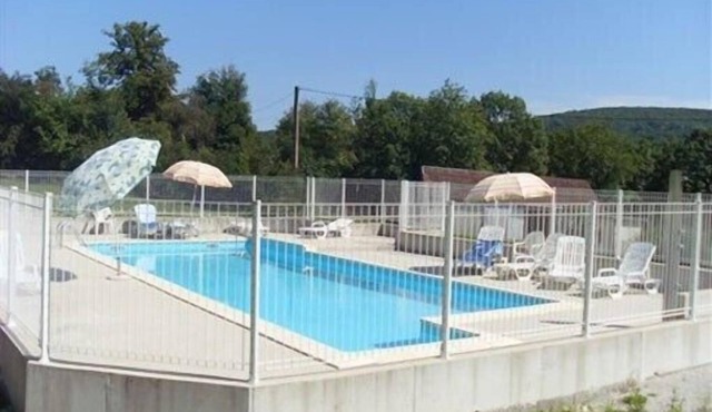 Villas in the countryside with heated pool