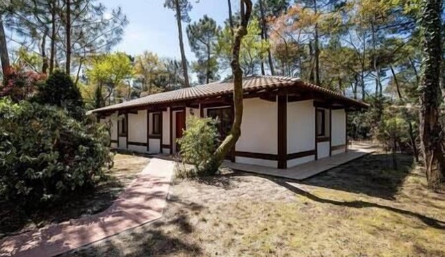 Villas les Glycines, Villas les Glycines close to the beach
