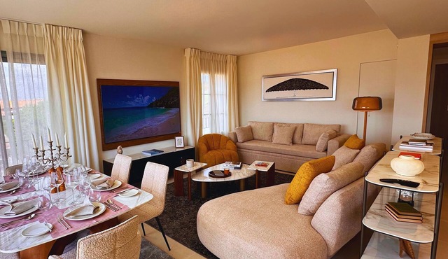 VILLTAK SAINT-TROPEZ,nLuxury Two-Bedroom apartment in the heart of Saint-Tropez