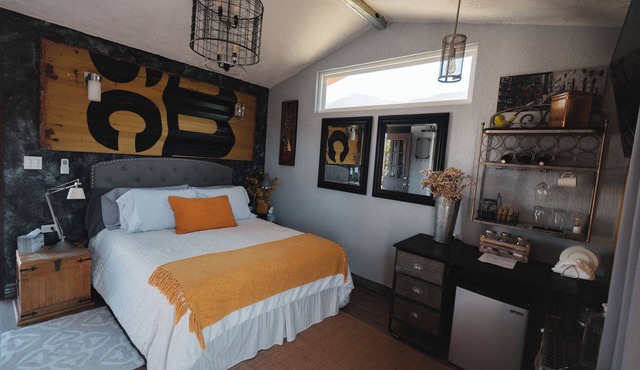 Viña Calabria Alondra Queen Chalet with Veranda