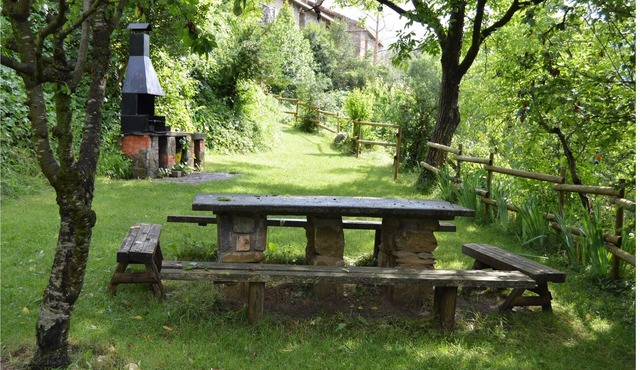 Vinasse Ordesa- Ainsa-Monte Perdido Añisclo-Valle-Pineta-Bielsa-Piau Engal