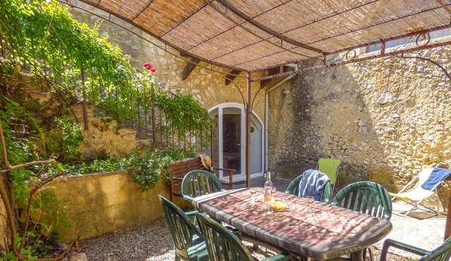 VINE COTTAGE IN THE GORGES OF ARDECHE