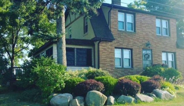 Vineview Inn-Farm Experience in the Heart of Wine Country-ice wine festival area
