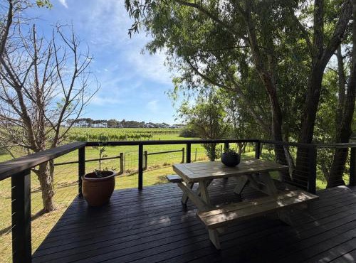 Vineyard Cottage at Oakdene