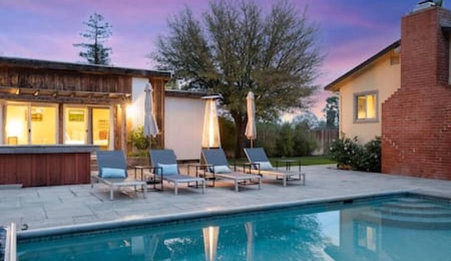 Vineyard-House Escape in Sonoma Wine Country