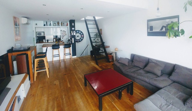 Vineyard house revisited by an architect