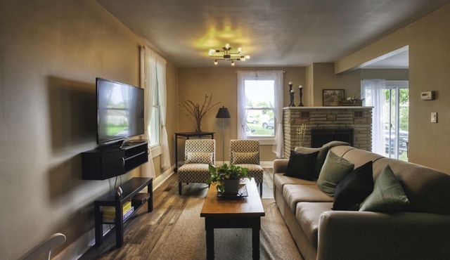 Vineyard Location Clean Spacious Family Accommodation 3 Bedroom