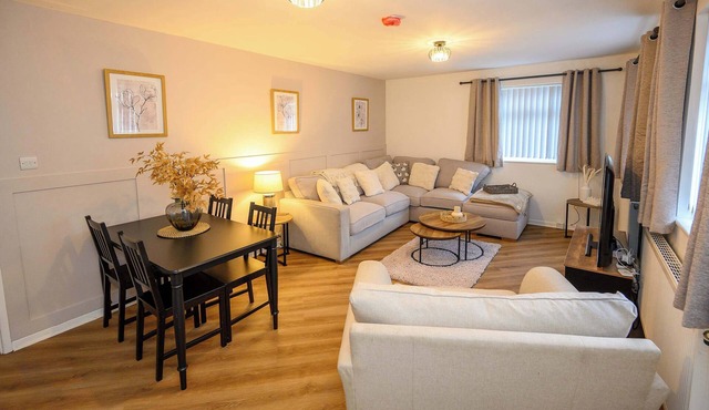 Vinmar Beautiful Bungalow in Pengam - Blackwood