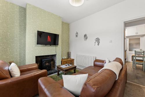 Vintage 2 Bed House in Lamplugh