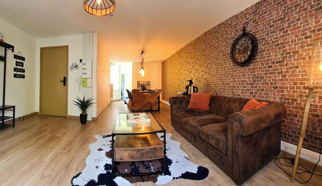Vintage apartment in Rimbaud