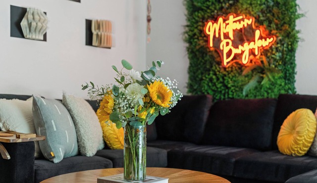 Vintage Boho Retreat in Reno's Midtown Arts District