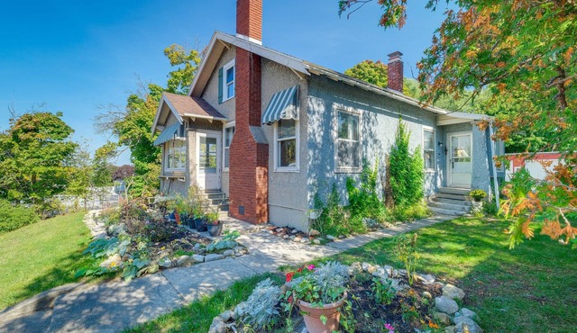 Vintage Charlevoix Home w/Deck Near Round Lake!