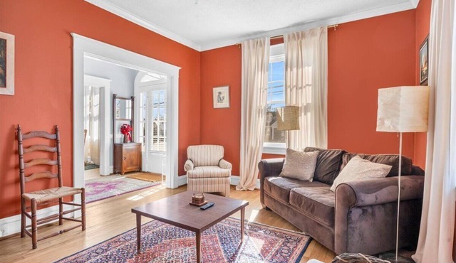 Vintage Charm in Lakeside | A Timeless RVA Retreat