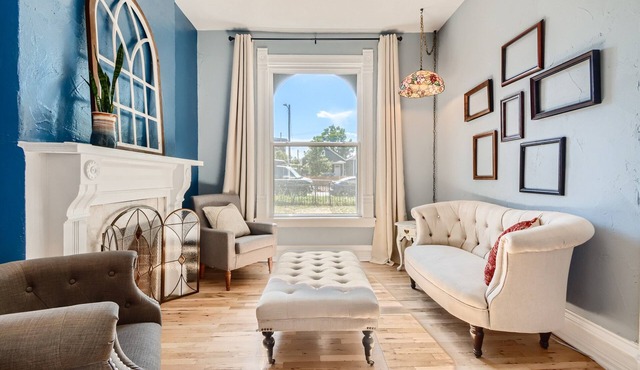Vintage Charm in the Heart of Denver!