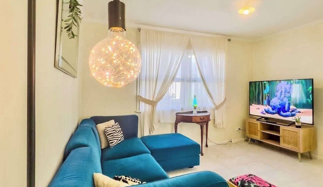 Vintage Coastal House | Fenced Pet-Friendly Yard