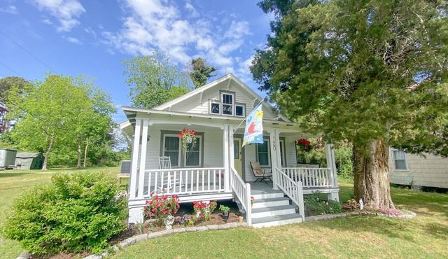 Vintage Cottage in Wanchese