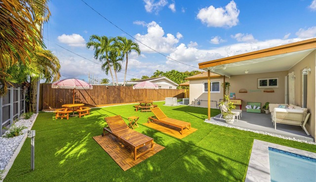 Vintage Elegance Haven-Heated Pool-Pool Table