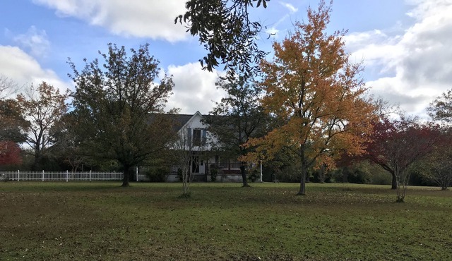 Vintage Farm House