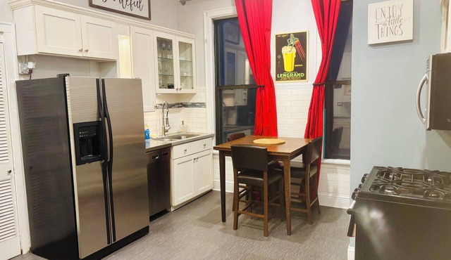 Vintage firehouse quiet two bedroom apt