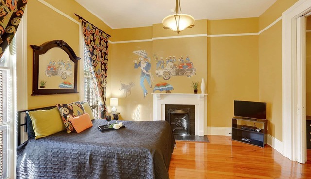 Vintage Home near French QTRS 40% Off Summer