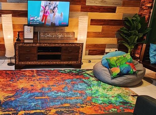 Vintage Houze, fully aircond, Wi-fi, Netflix, Coway