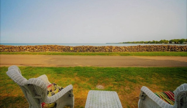 Vintage Lakefront Home in Historic Van Buren Point