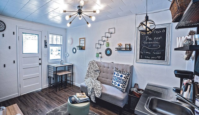 Vintage Motel Riverside Apt. #7