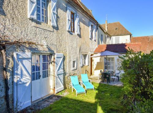 Vintage Retreat in Montfaucon