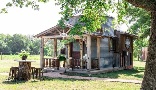Vintage Silo #1 | 8 Min. to Round Top | Sleeps 3