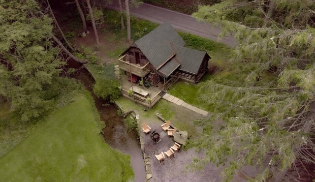 Vintage Streamside Log Cabin for Cherry Springs