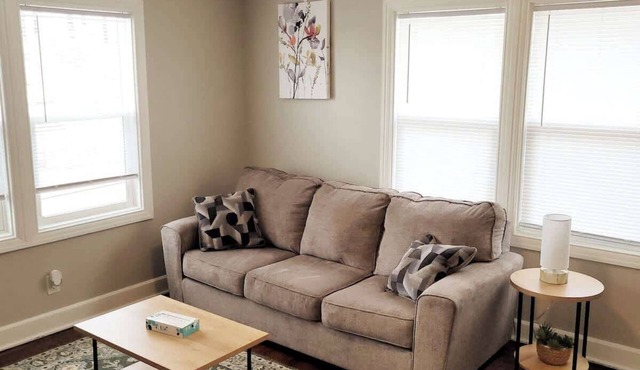 Vintage Vibes, Modern Comfort Near UNMC