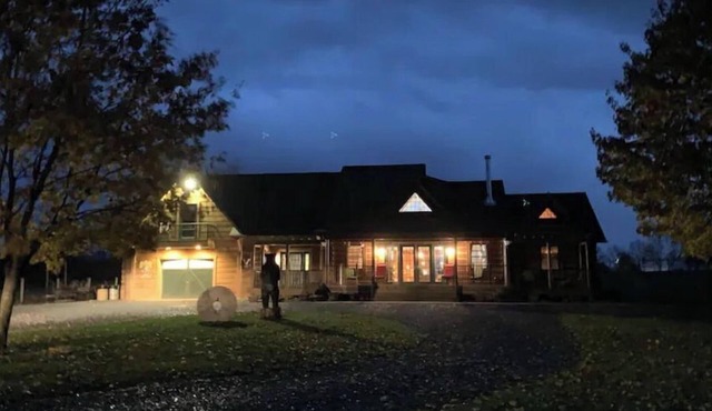 Viola River Lodge