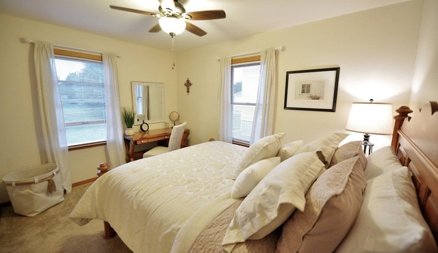 Viola's Place - Full Home Vacation Rental In Frankenmuth City.