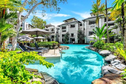 Violet Studio - Seaside Nook with Resort Pools and Spa