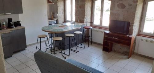 Violette d'aubrac 3/5 personnes