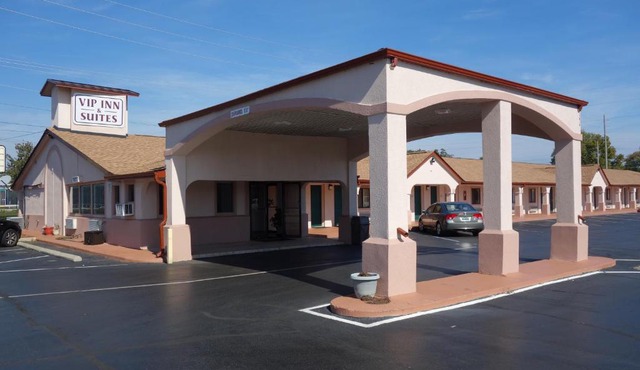 VIP Inn and Suites