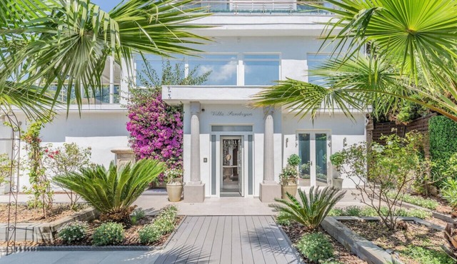 VIP Villa Sandryon in the Exclusive Cap d'Antibes