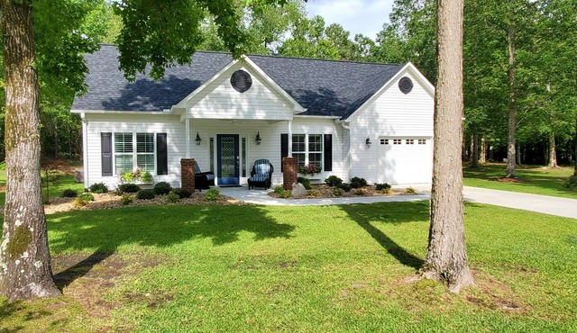 Virginia County Cottage