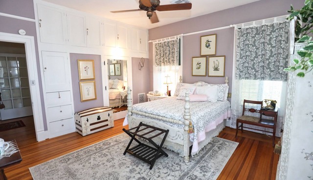 Virginia Point Inn - Galveston