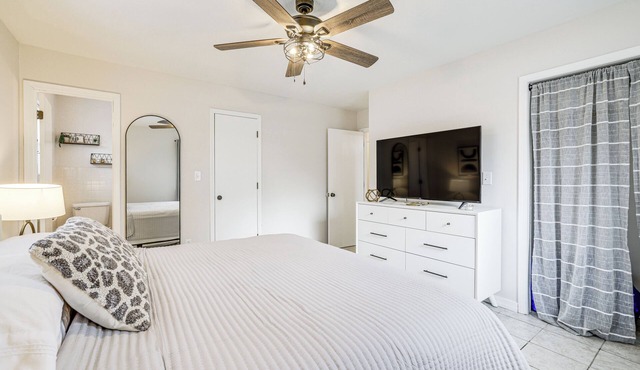 Visit Route 66! Pet-friendly Joplin Gem w/ Yard