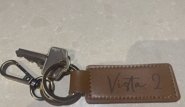 Vista 2 drop the bags and look at the view