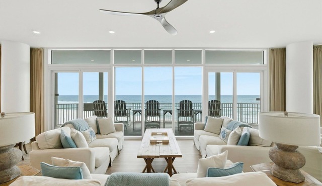 Vista Del Mar 305: 5BR Corner Unit w/Huge Balcony + Gulf Views