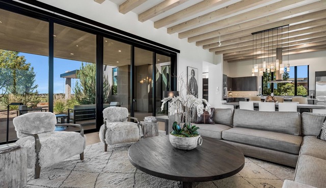 Vista del Oso | Scenic Mountain Views in Las Campanas – Your Perfect Gateway!